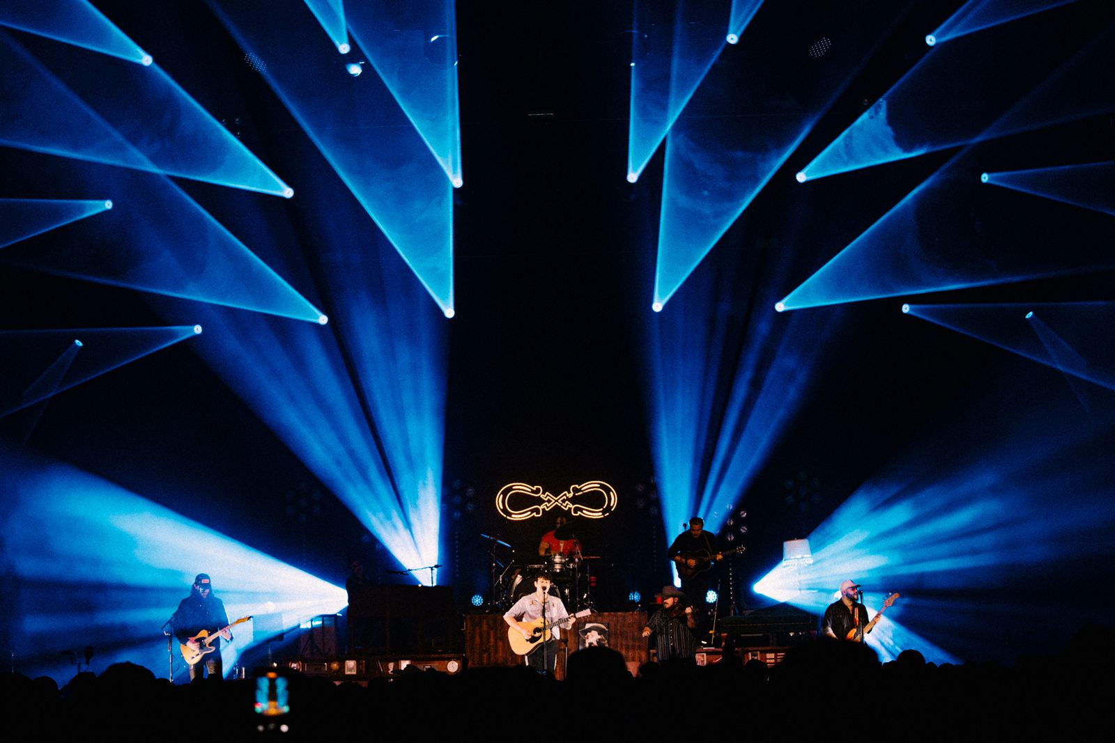 Flatland Cavalry, Flatland Forever Tour: blue beam bursts over a sold-out crowd in Omaha